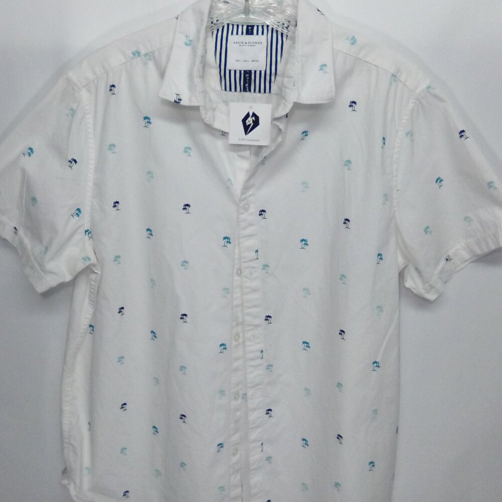 Denim & Flower White Short-Sleeve Button-Down Shirt with Blue Teal Palm Print